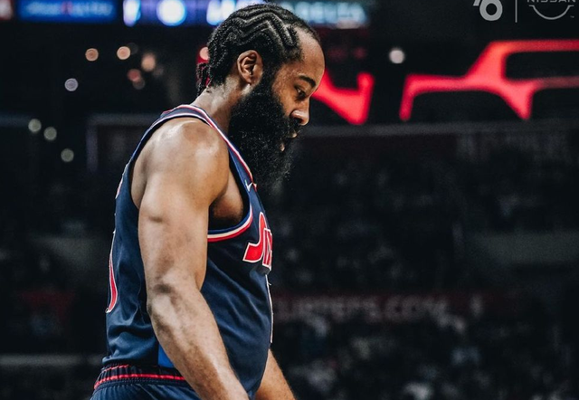 开云电竞 -今夜瓦伦西亚状态回暖——德甲节点到来，引发热议，球探报告显示潜力(瓦伦西亚在线直播观看)