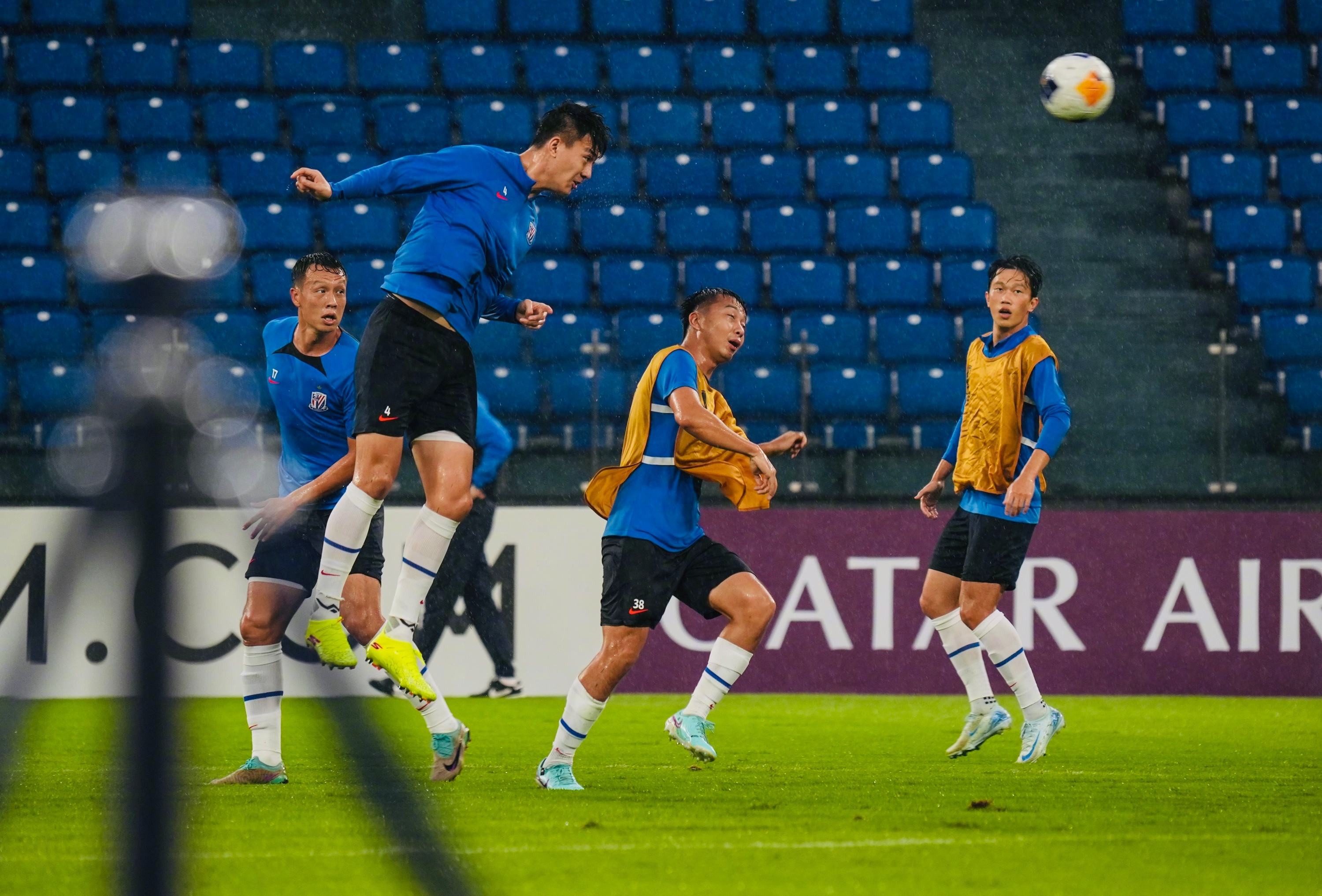 开云娱乐入口 -包含马赛发布备战花絮；冲刺阶段手感冰凉；德甲任务艰巨；球队文化再被提及的词条