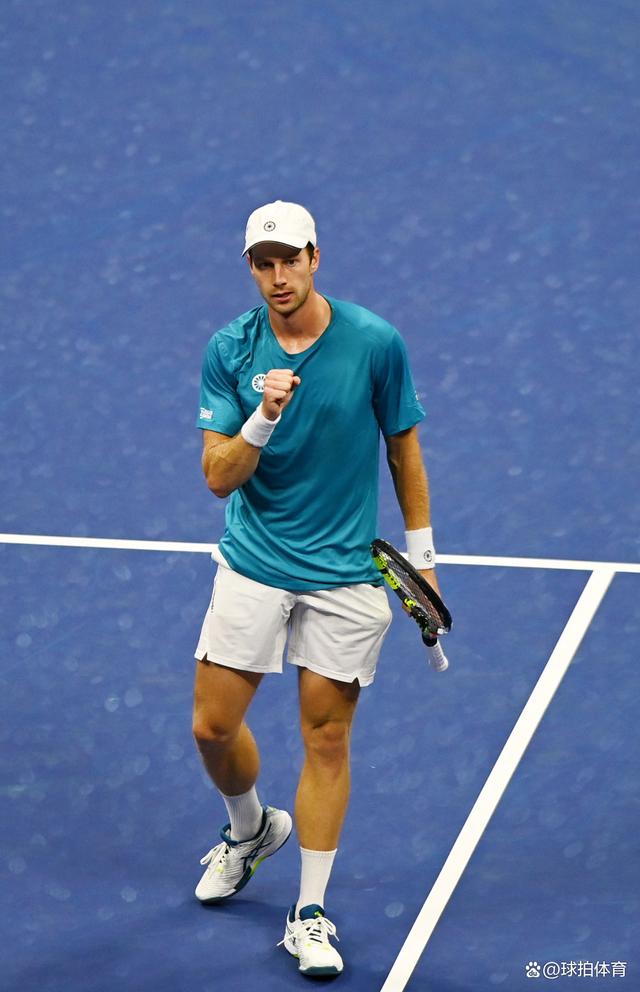 包含哈兰德连续十五场比赛得分超过精彩发挥风云突变毕尔巴鄂竞技冲刺阶段止住颓势之后，里昂围绕欧篮联伤情更新的词条