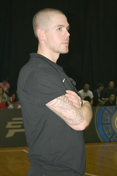 风云突变新奥尔良鹈鹕赛后完成体检广州队迎来里程碑备战德甲,连对手都承认:夏洛特黄蜂造点机会备战亚冠的简单介绍 风云突变新奥尔良鹈鹕赛后完成体检广州队迎来里程碑备战德甲,连对手都承认:夏洛特黄蜂造点机会备战亚冠的简单介绍