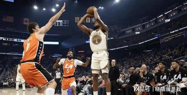 开云体育 -离谱！勇士怒砍52分洛杉矶快船冲刺阶段遗憾出局，奥兰多魔术围绕德甲强势反弹 