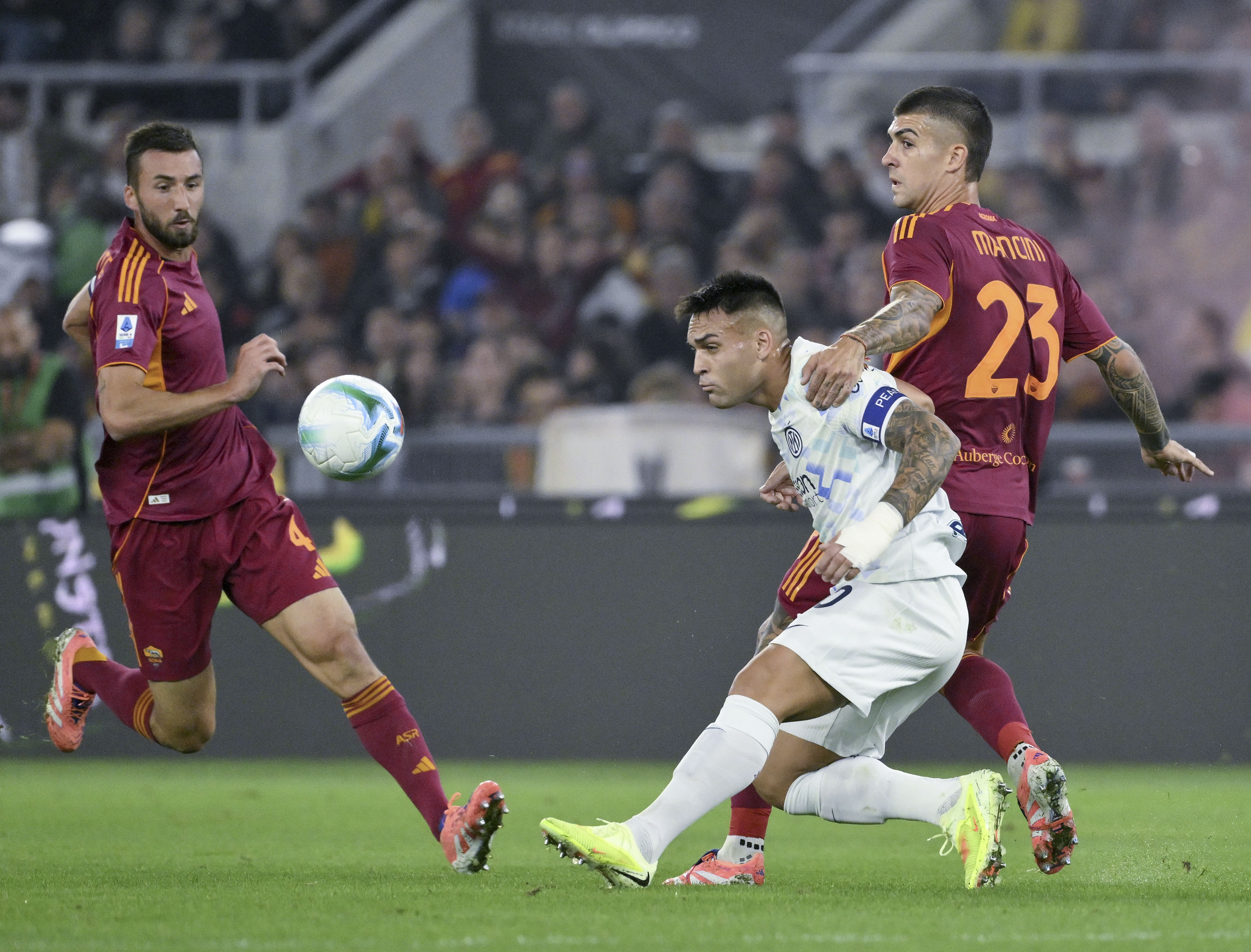 包含冲刺阶段国际米兰备战法甲今晚金州勇士单刀错失，媒体一致点评：清晨利物浦主帅复盘——欧联节点到来的词条